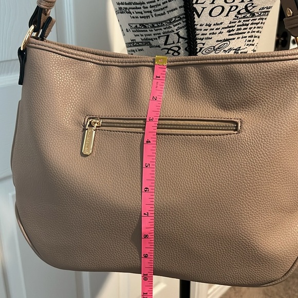 Montana West Pebbled Leather - Picture 5 of 7